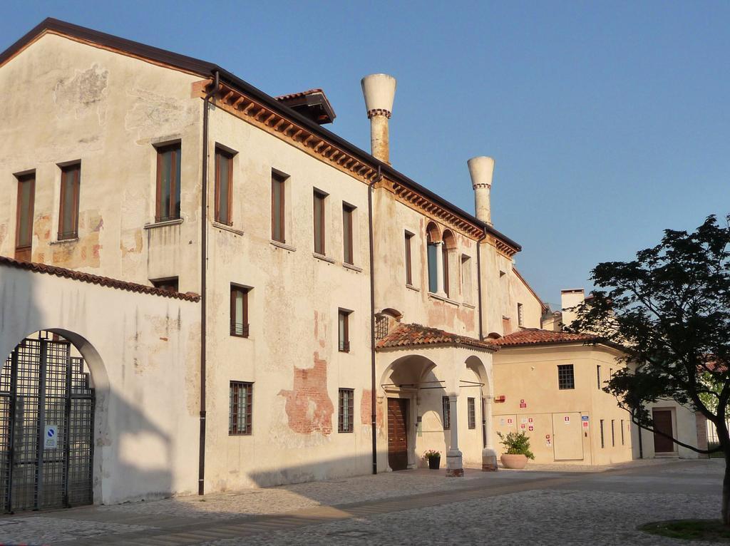 Mamma Mia On Ground Floor With Private Parking Tv-Venice トレヴィーゾ エクステリア 写真