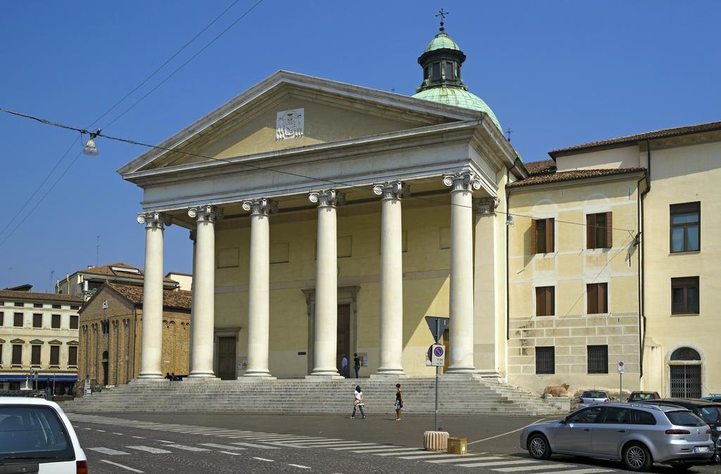 Mamma Mia On Ground Floor With Private Parking Tv-Venice トレヴィーゾ エクステリア 写真